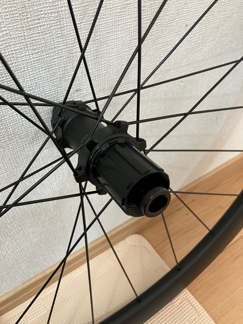 メリダ TEAM SL45 カーボンホイール　ディスク