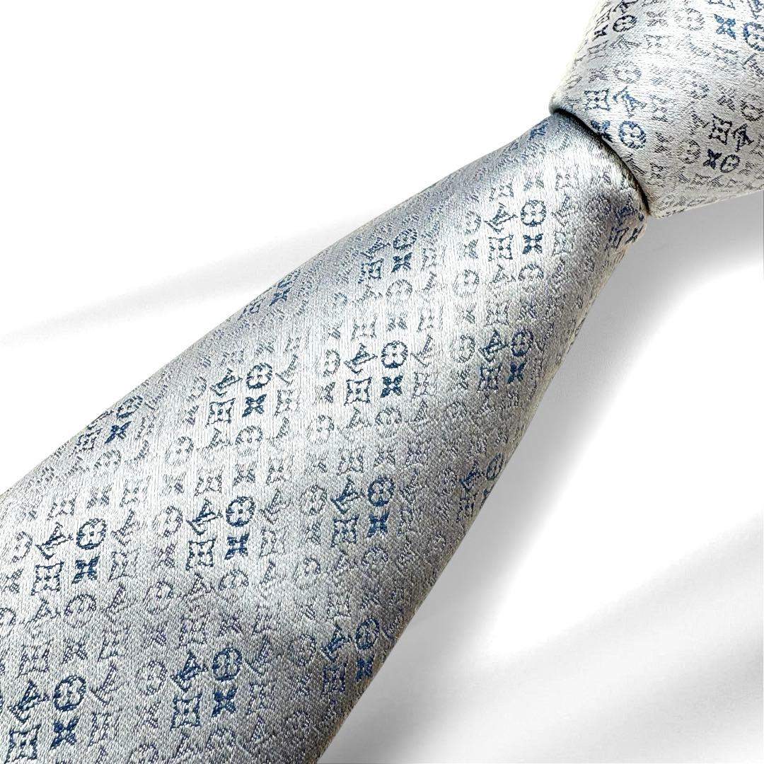 ルイヴィトン ネクタイ モノグラム 総柄 ブルー シルク　肉厚　光沢