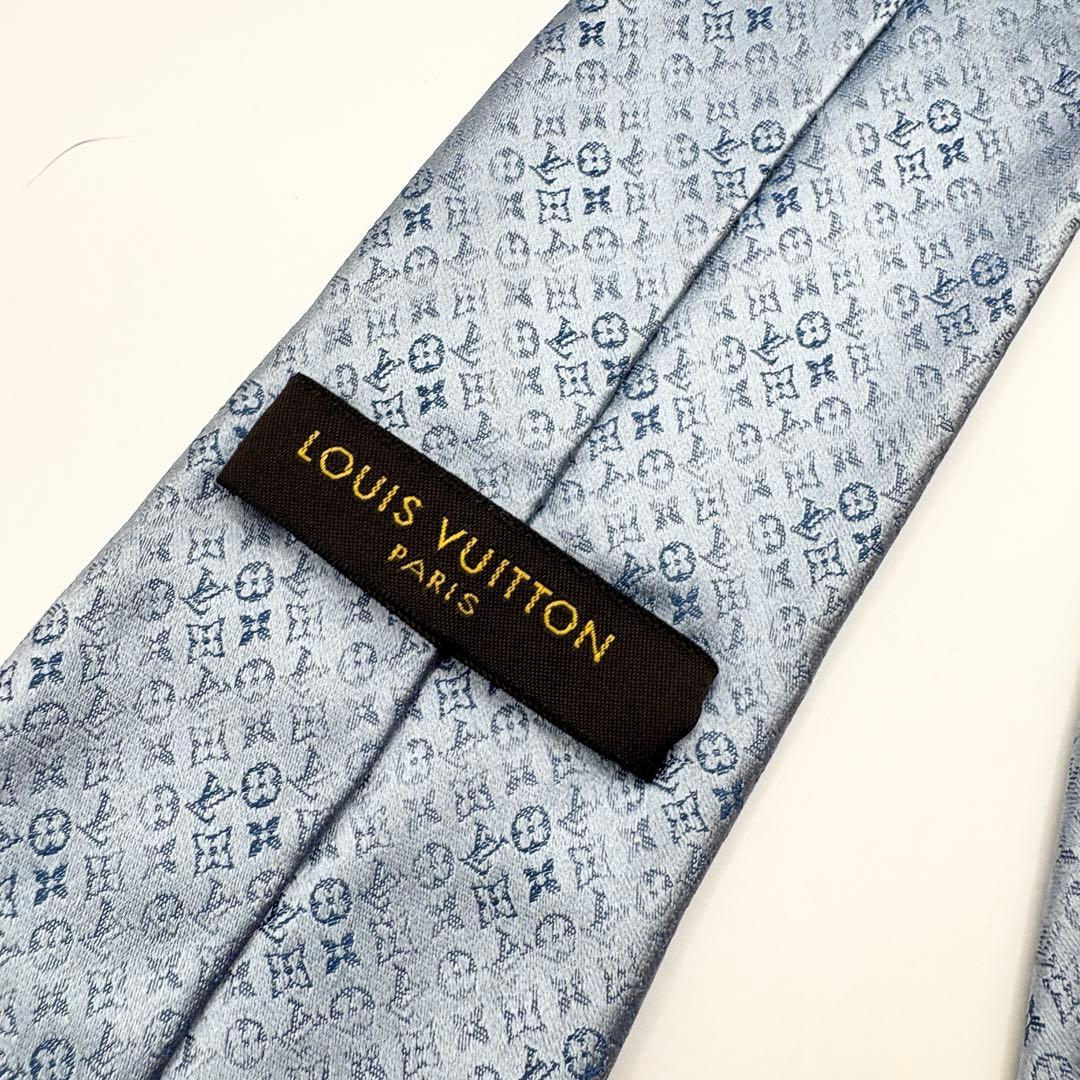 ルイヴィトン ネクタイ モノグラム 総柄 ブルー シルク　肉厚　光沢