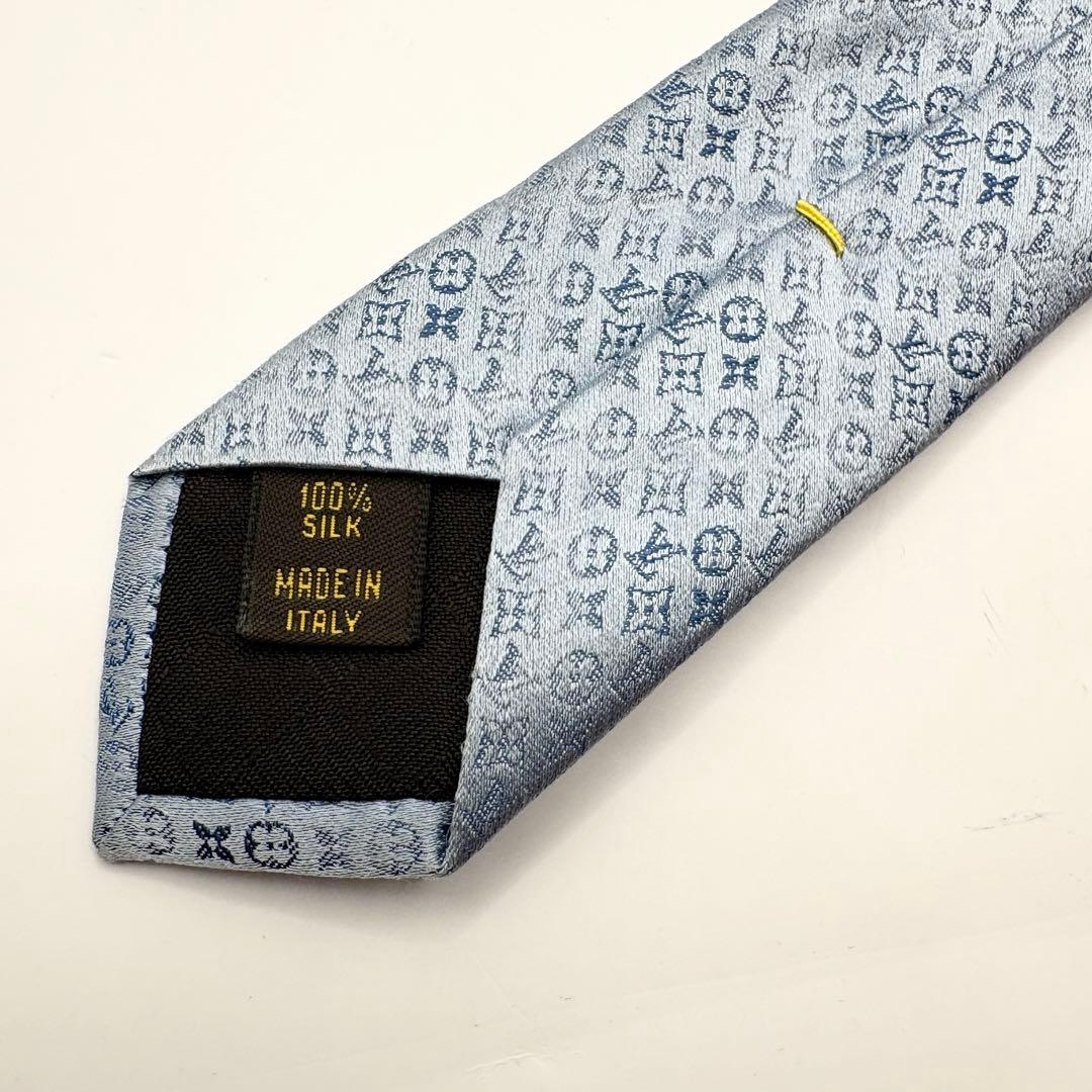 ルイヴィトン ネクタイ モノグラム 総柄 ブルー シルク　肉厚　光沢