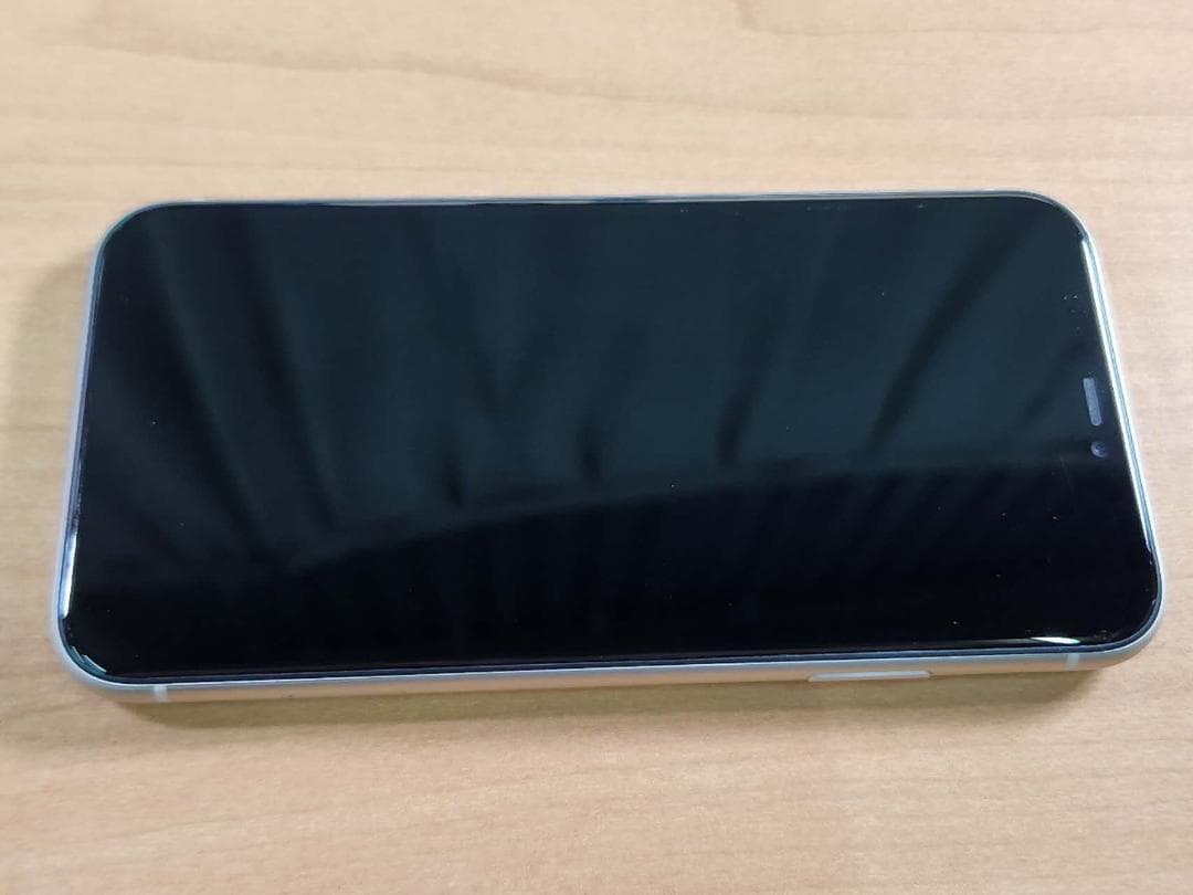 スマートフォン本体 020400M iPhone 11 A2221 64GB