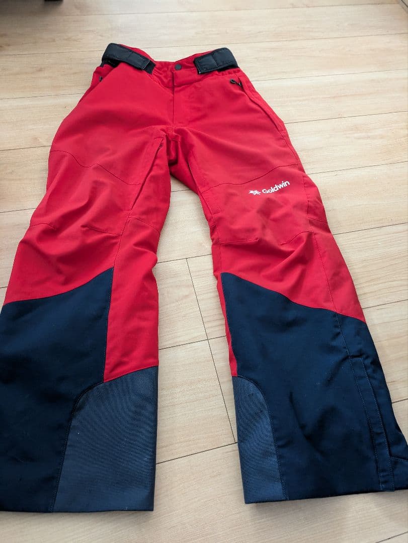 ゴールドウィン　 スキーウェア (ユニセックス)上下セット　子供もOK