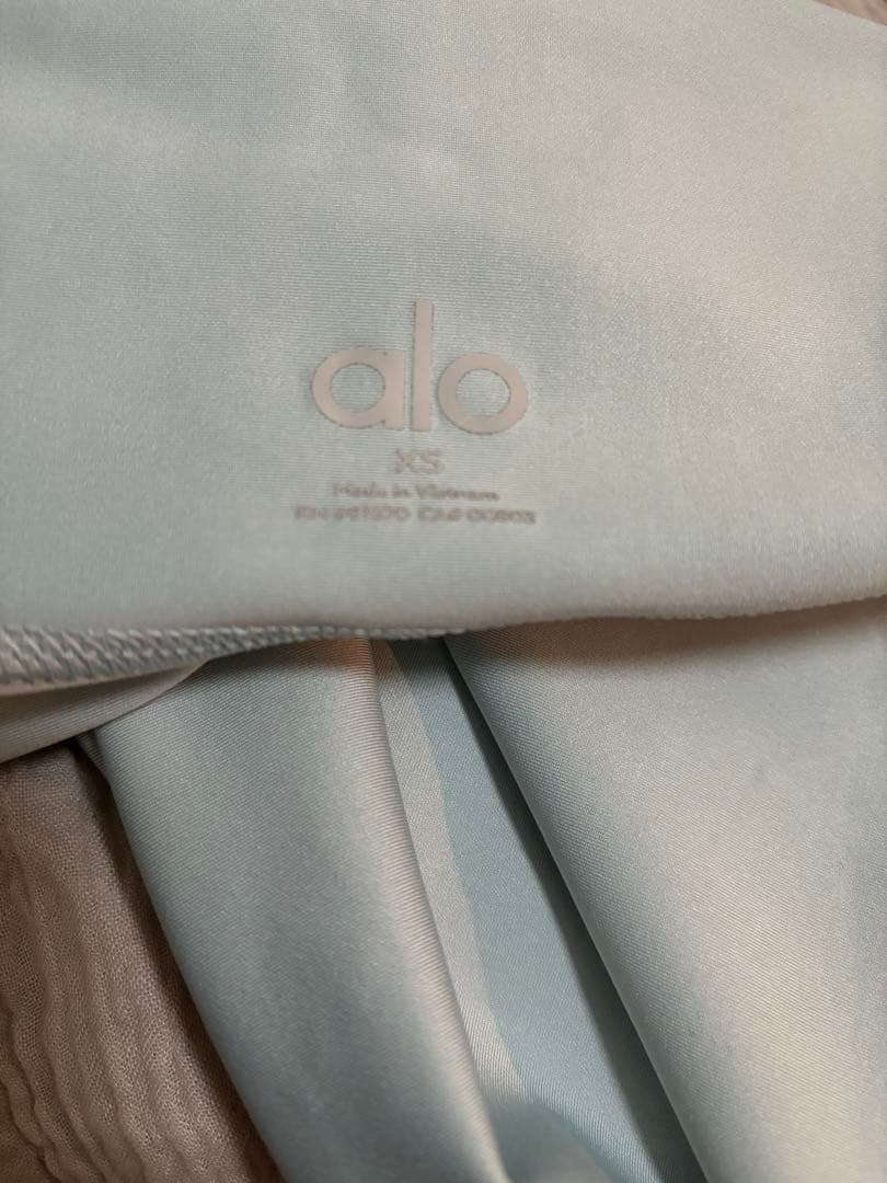 ヨガ・ピラティス alo High-Waist Airlift Legging