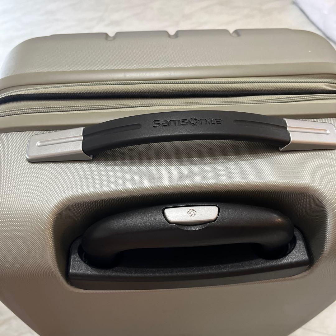 廃盤　Samsonite スーツケース サムソナイト Enormeスピナー59