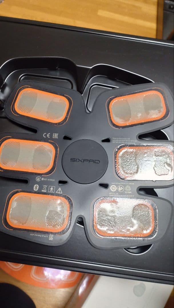 【６点まとめ送料込】SIXPAD腹筋ベルト、替パッド、ローラー、ボール、マット等