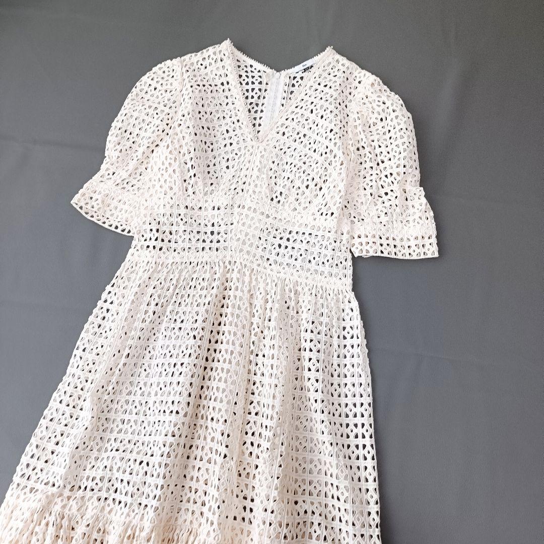 【Sov./ソブ】ボーラー刺繍フレアワンピース　マキシ丈　生成り　ロング　近年