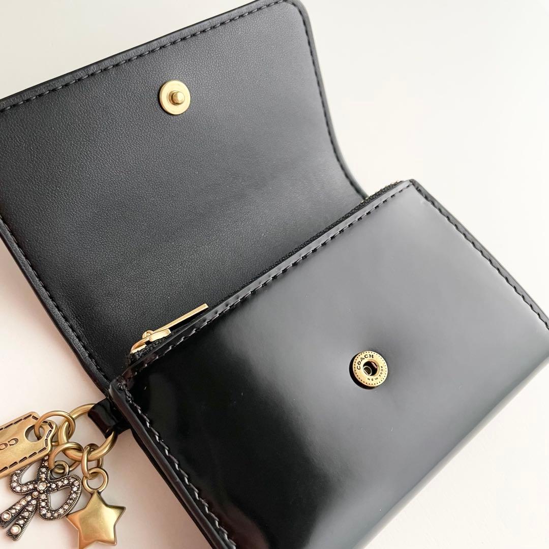 コーチ COACH エッセンシャル カードケース チャーム レザー 新品