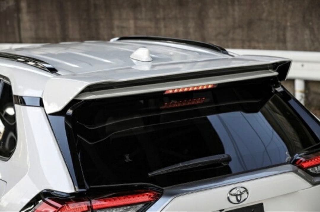 KUHL RACING RAV4 50系リアウイング ブラック塗装済み
