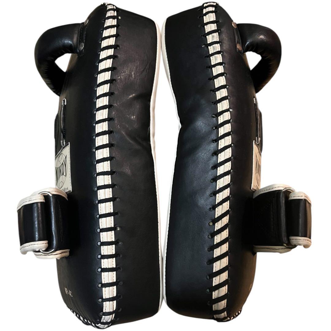 WINDY キックボクシング ミット