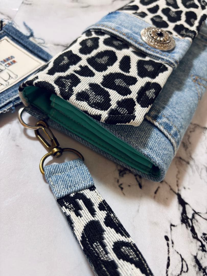 デニムリメイク　豹柄　財布