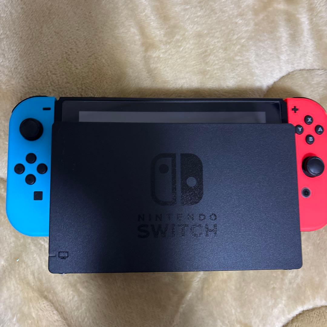 Nintendo Switch 本体 青/赤ジョイコン付き
