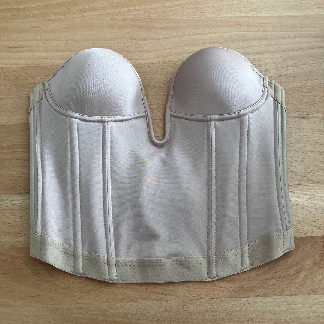 カドリールインターナショナル ブライダルインナー　ビスチェ　コルセット　C75