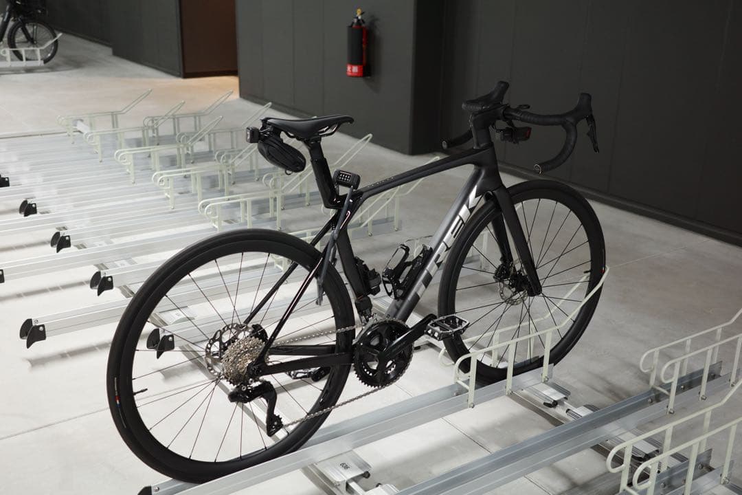 【超美品】TREK Madone SL6 Gen8 Mサイズ 105Di2