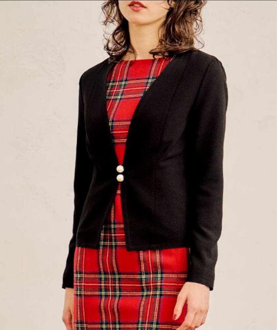 【JENNE】パールボタンノーカラージャケット