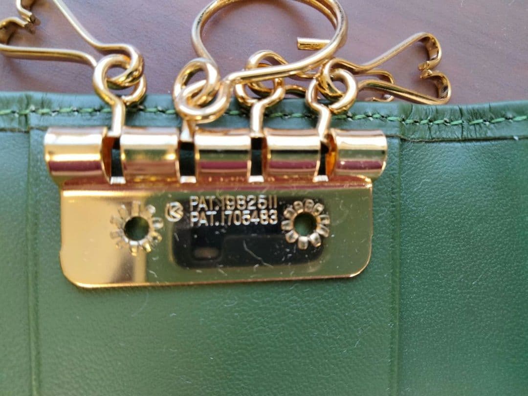 【未使用】Yves Saint Laurent イヴ・サンローラン　キーケース