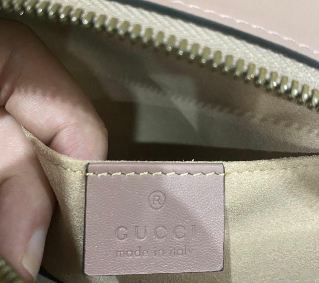 GUCCI グッチ　GG マーモント　ショルダーバッグ