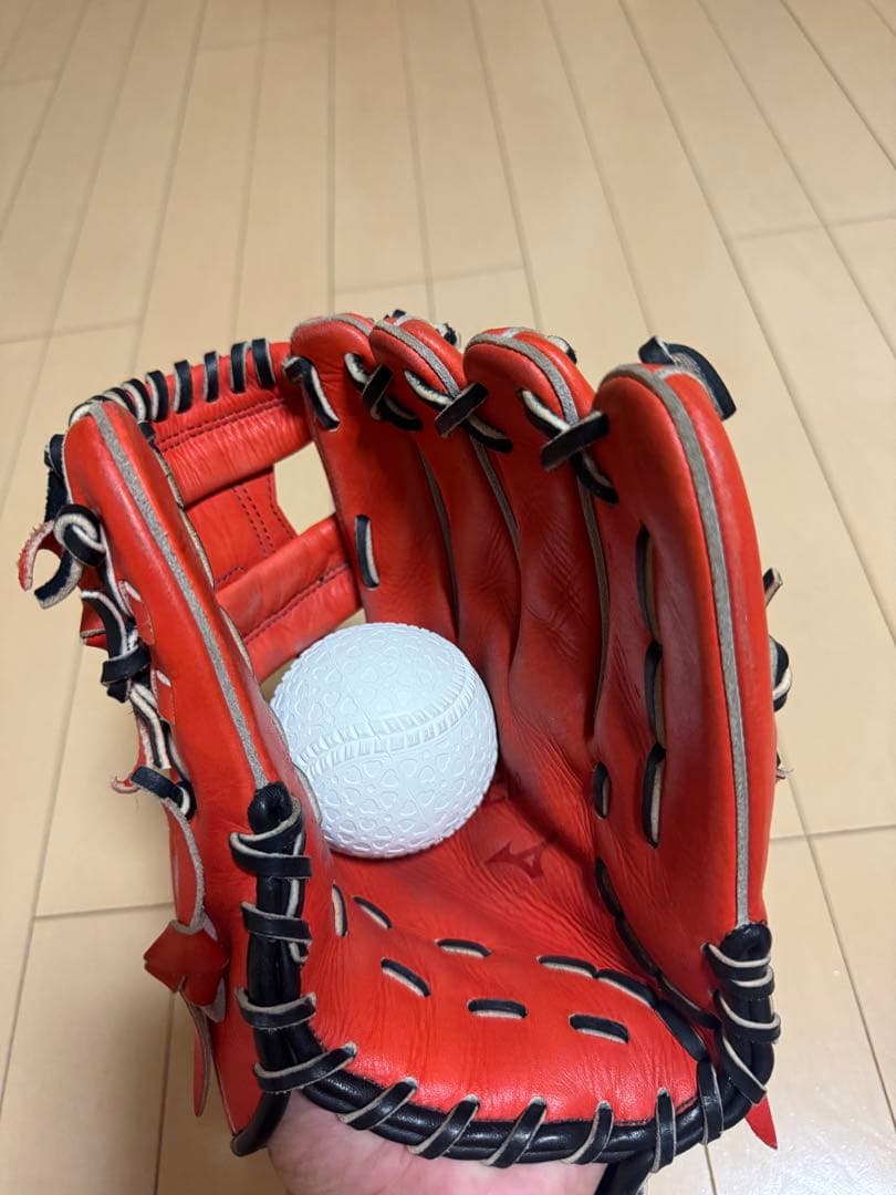 グローバルエリート　一般軟式内野手用グラブ