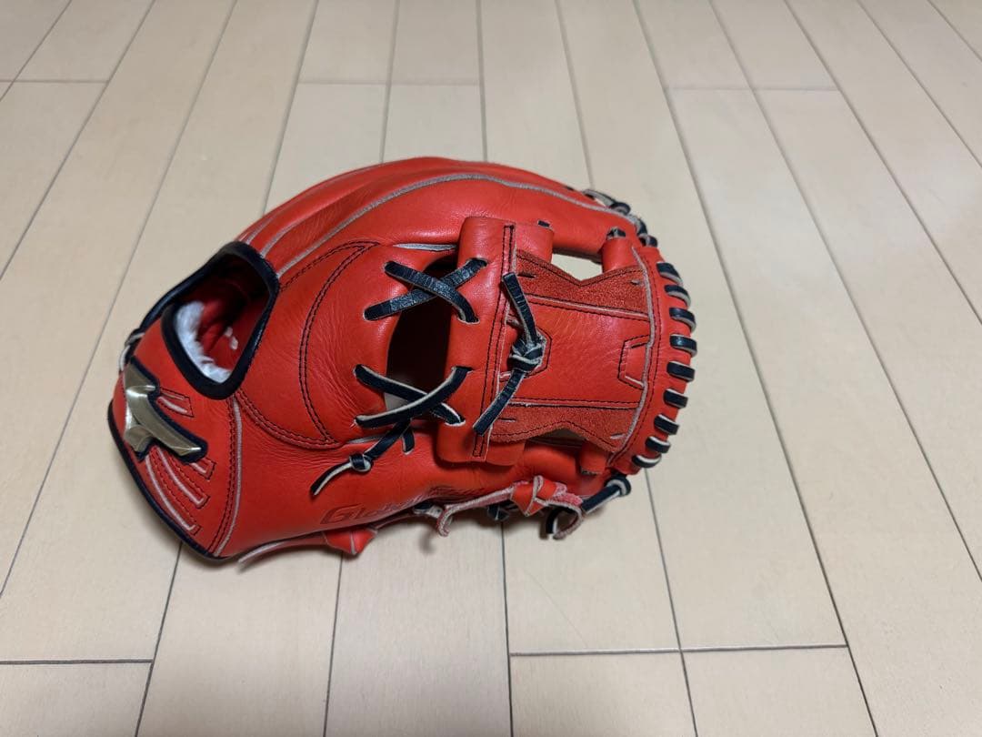 グローバルエリート　一般軟式内野手用グラブ