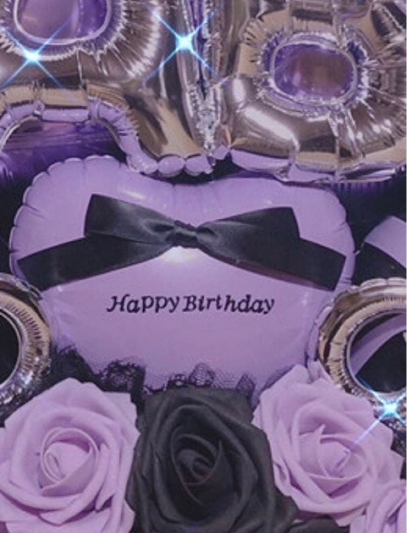 ♡　バルーンアレンジ 生誕祭　フラスタ　卓フラ