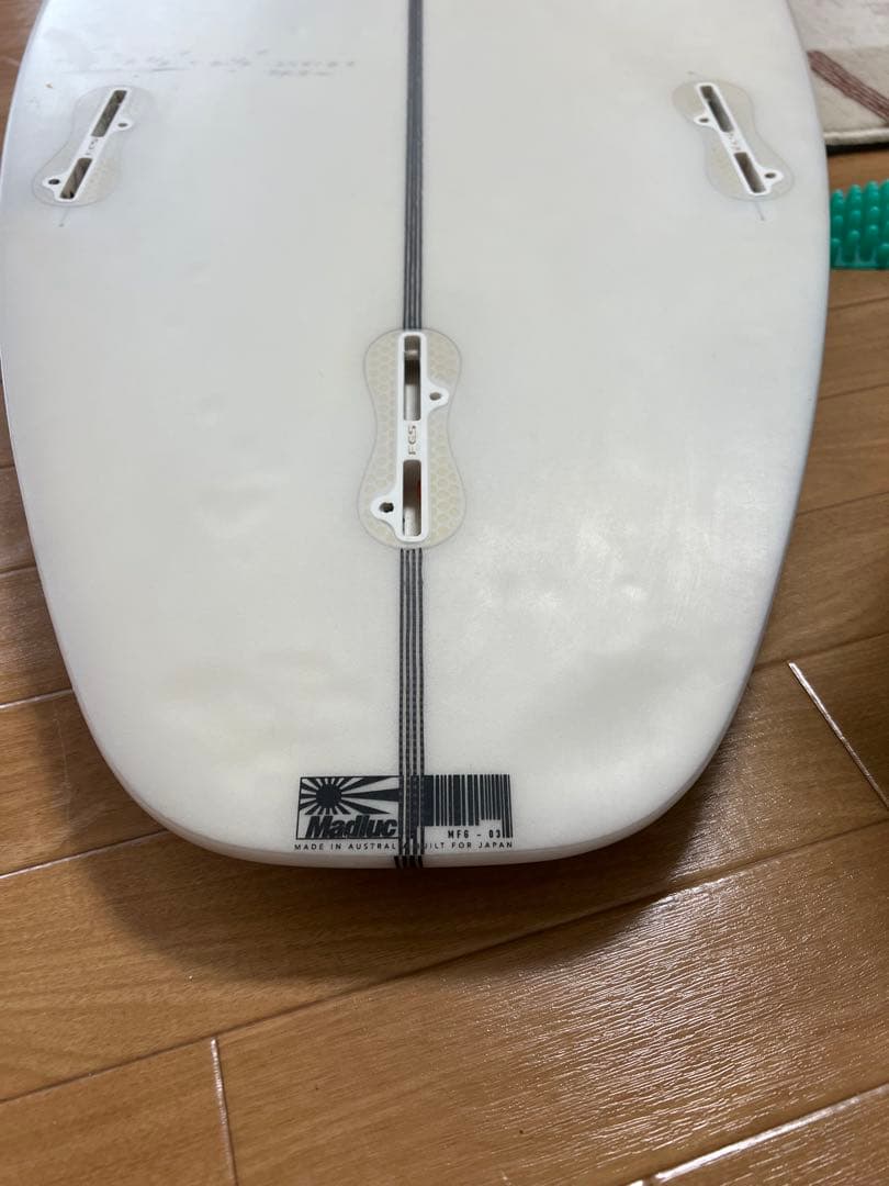 JS サーフボード　モンスターボックス2020