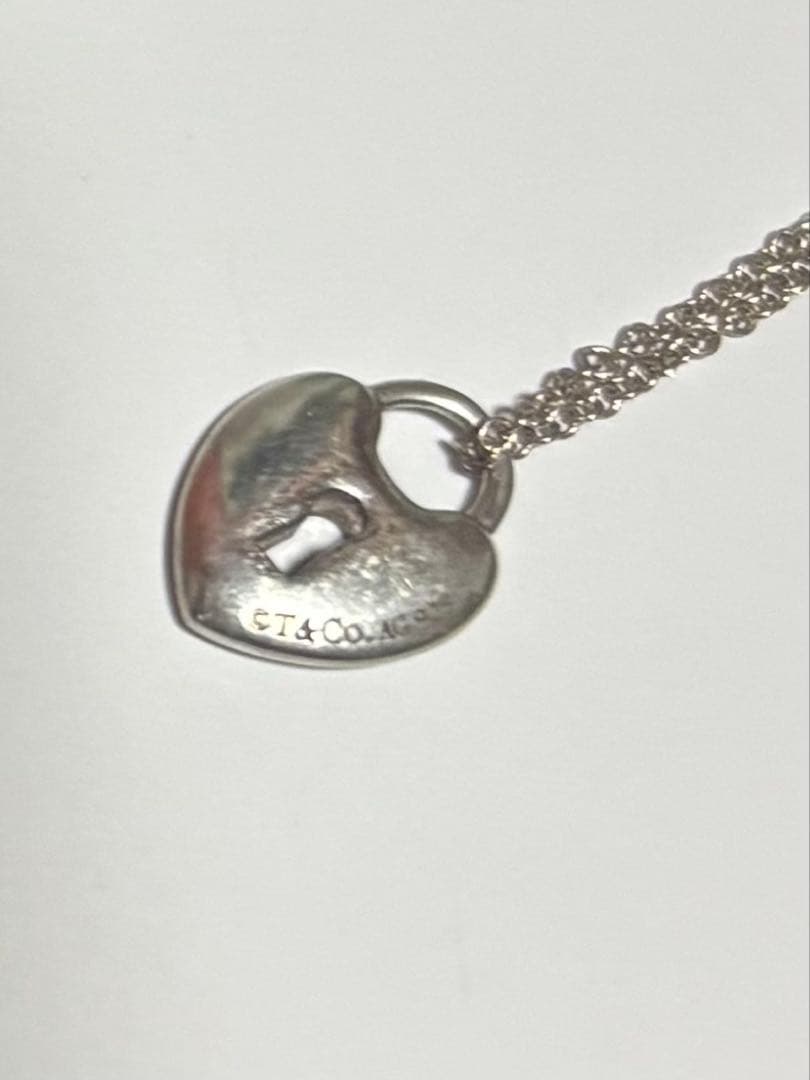 ティファニー　エメラルドハートロック ネックレス