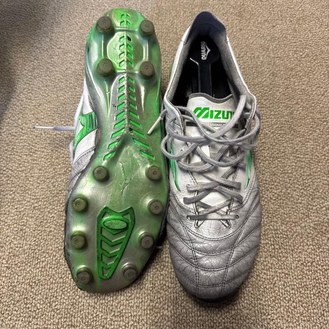 ミズノ モレリア 4足セット