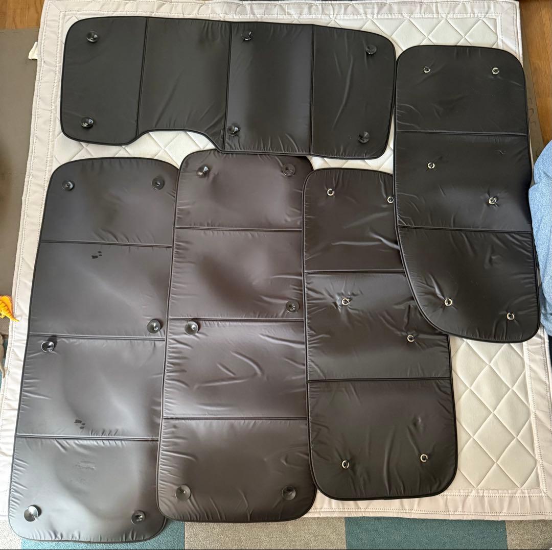 Nissan NV350キャラバン ウィンドウフィルム