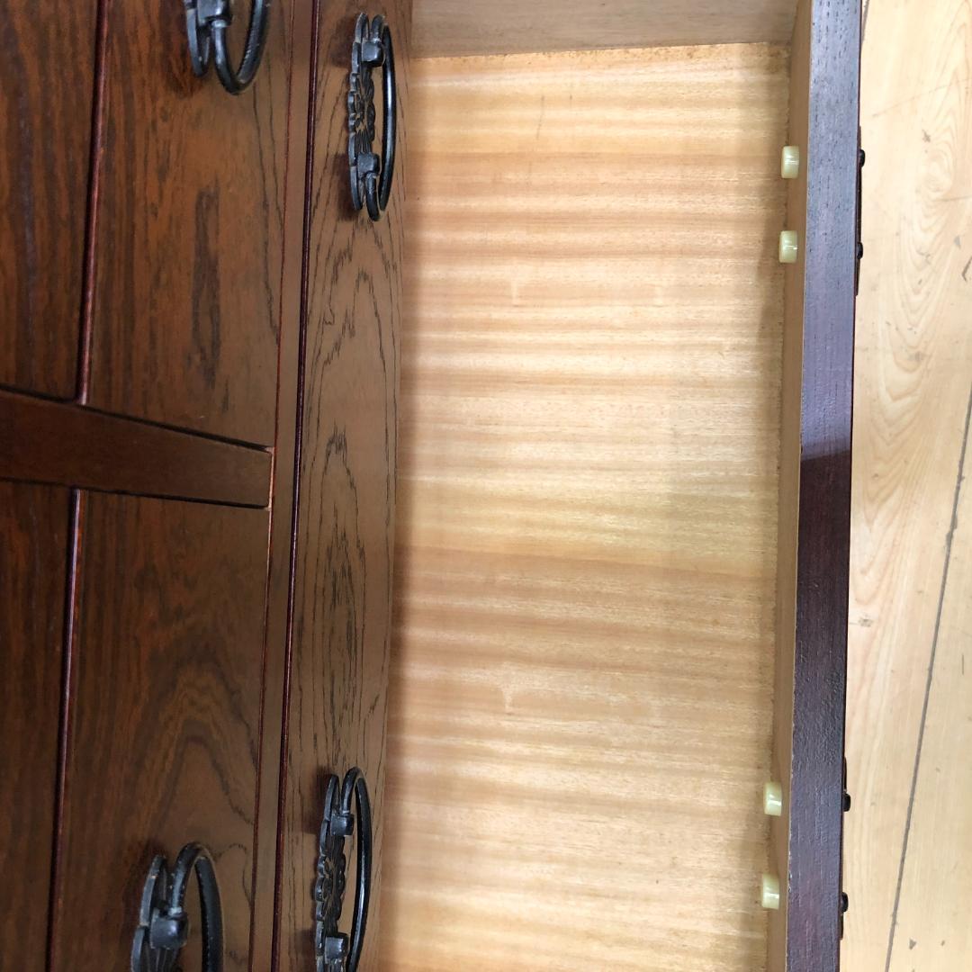 送料無料 和風民芸調 整理タンス 鍵付きチェスト 天然木 木目 250720-