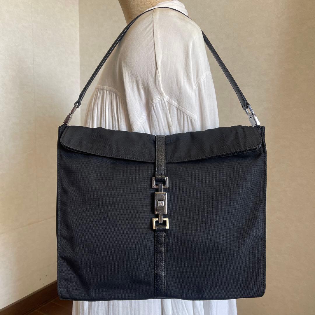 ◇ GUCCI グッチ ワンショルダーバッグ ナイロン×レザー ブラック ◇