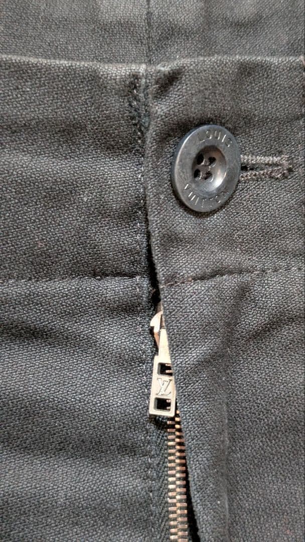 【本日のみ】LOUIS VUITTON カーゴパンツ ブラック　46