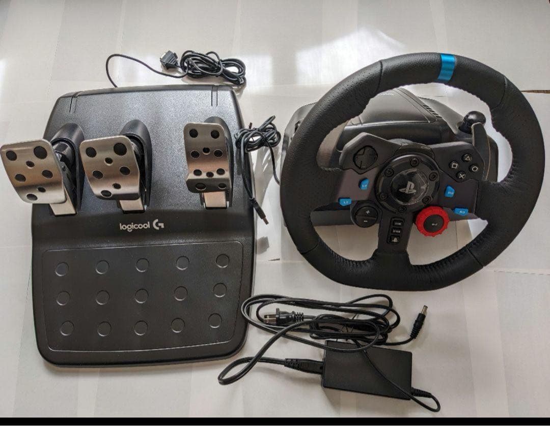 ロジクール　Logicool G29 ドライビングフォースLPRC-15000d