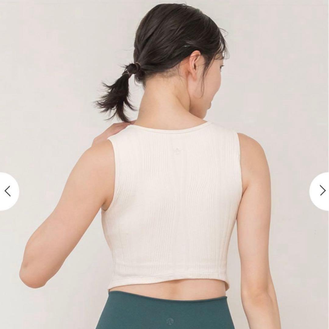 新品☆未使用【SUKALA】ウエーブリブアクティブタンクトップ　Ｌサイズ