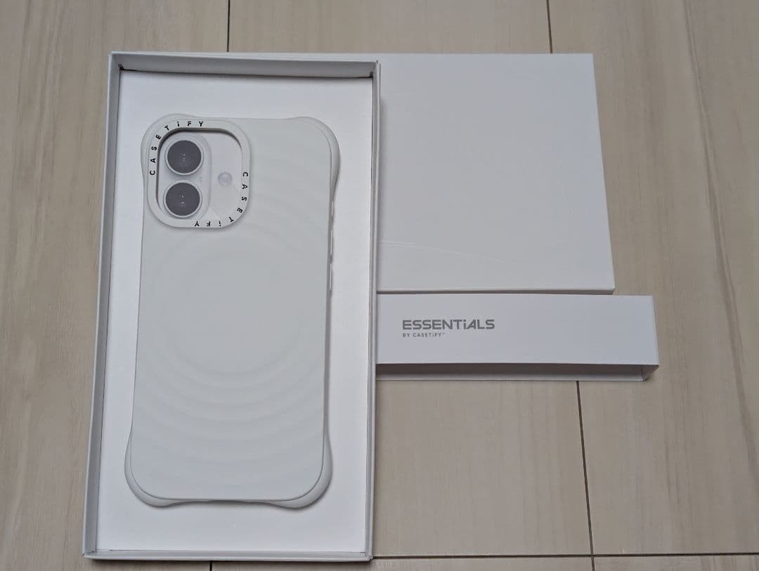 【新品】CASETiFY ウェーブ シリコンケース iPhone 17 ホワイト