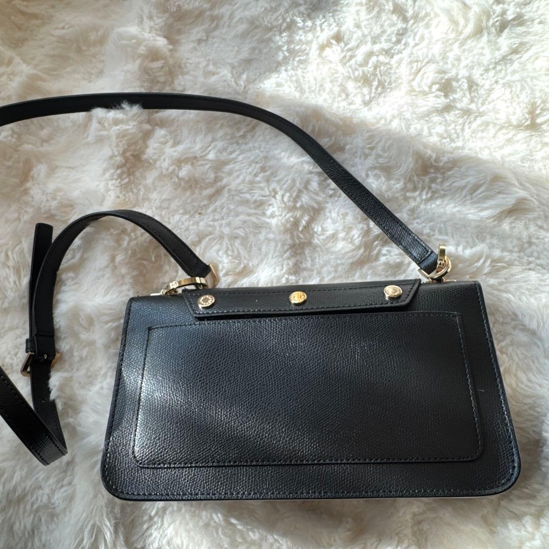 FURLA ショルダーバック