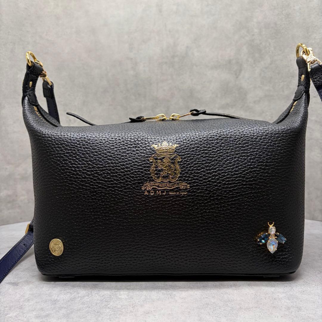 A.D.M.J. 日本製 シュリンクレザー Beeビジュー ショルダーバッグ 黒