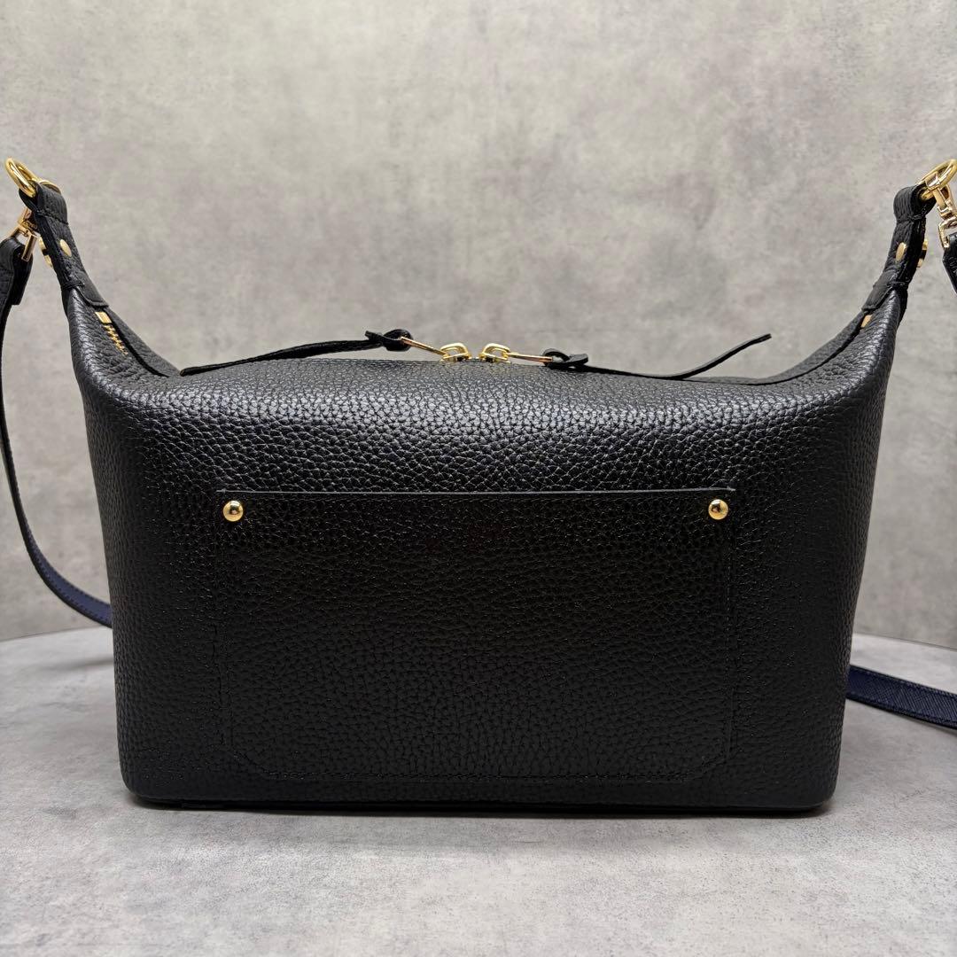 A.D.M.J. 日本製 シュリンクレザー Beeビジュー ショルダーバッグ 黒