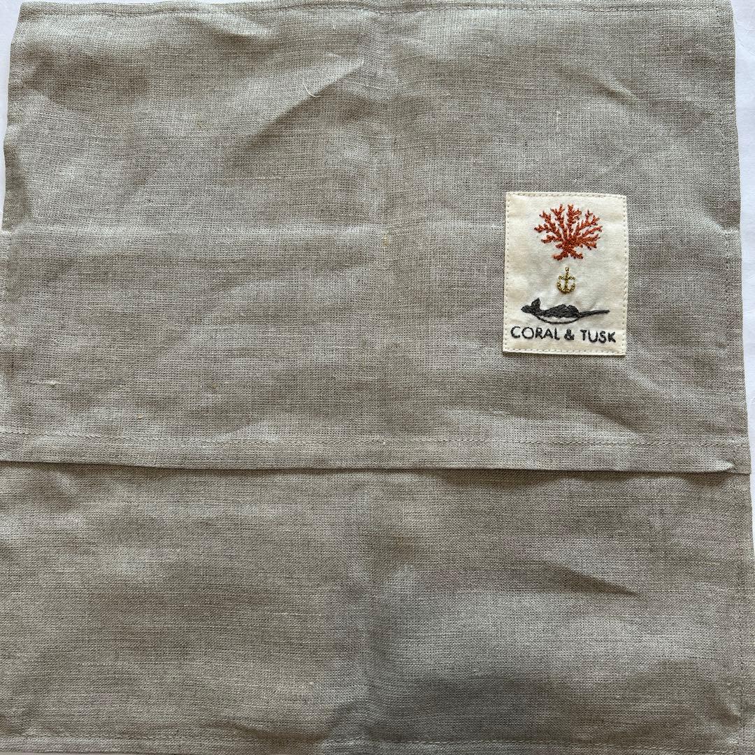 コーラル&タスク　Coral&Tusk ネコのクッションカバー　新品・新作