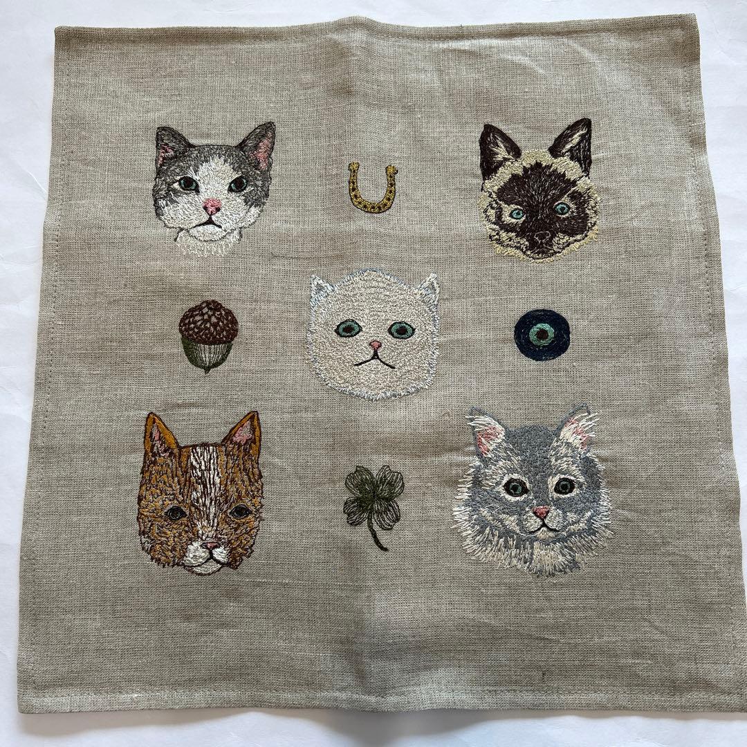 コーラル&タスク　Coral&Tusk ネコのクッションカバー　新品・新作