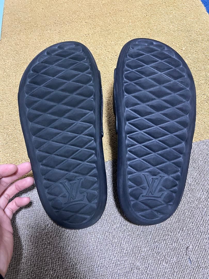 ルイヴィトン ビーチサンダル