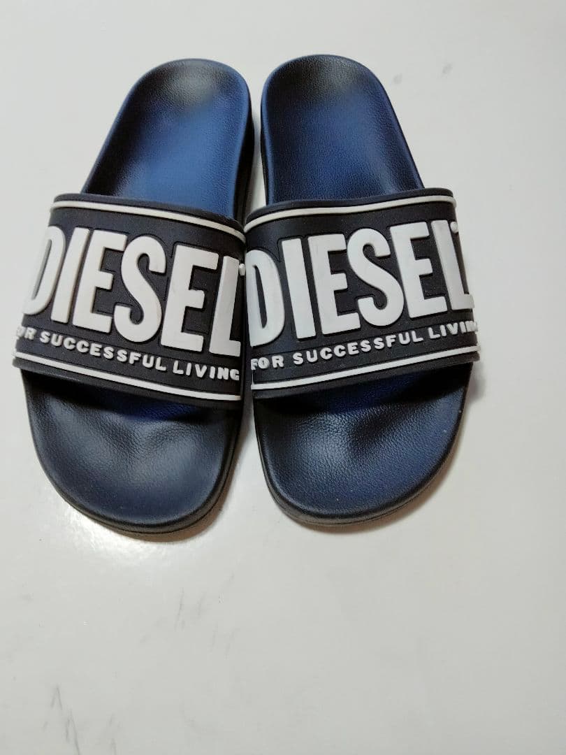DIESEL スライドサンダル ネイビーニット帽2点セット