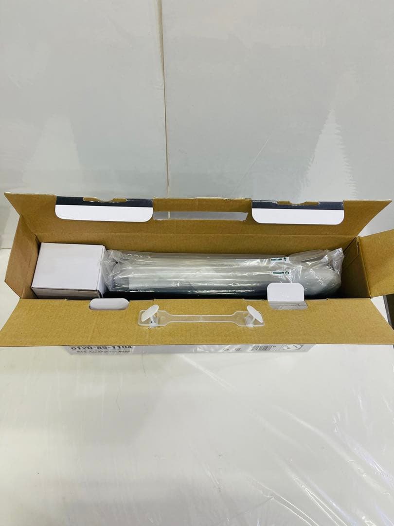 TVが視聴できる未使用品　11.6インチ大画面ポータブルDVD プレーヤー