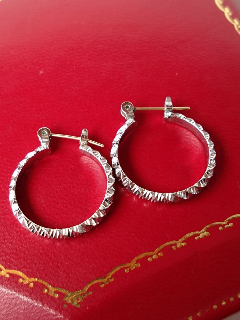 c*y様 サークルデザイン　シルバーカラー　ピアス　K18 18金　2.78グラ