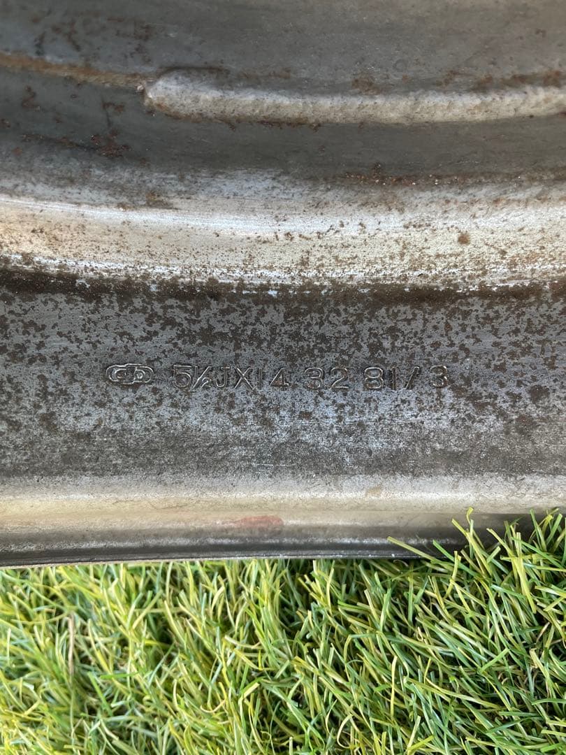 クラウン　純正　スチール　てっちん　ホイール　旧車　当時物　鉄ちん　クジラ