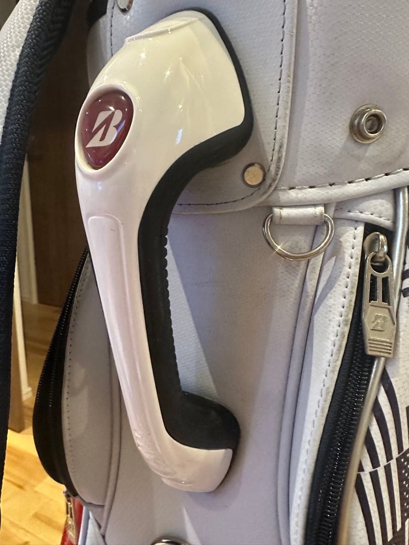 ブリヂストンキャディバック　2023メジャーコレクション　CBG370 9.5型