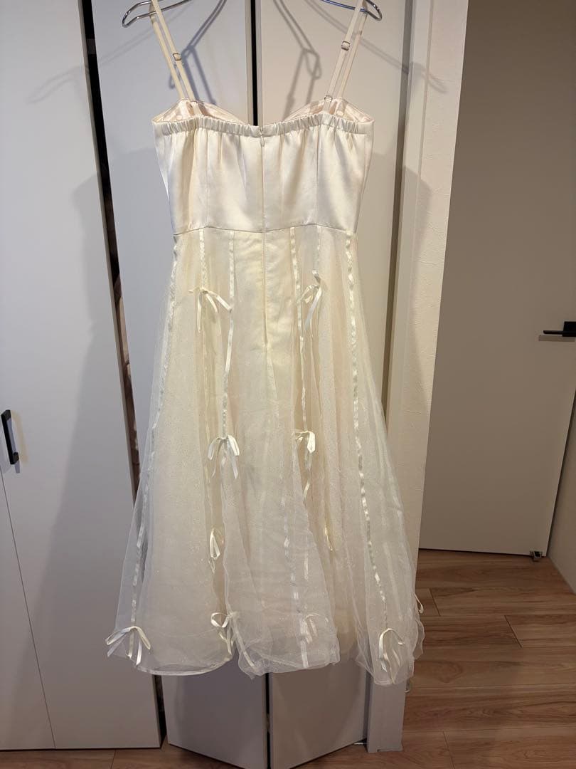 完売品　センタージップフレアリボンチュールミディキャバドレス