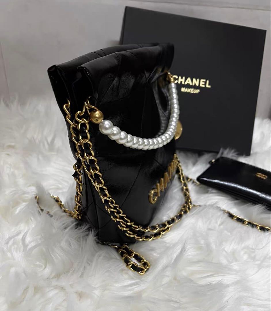 ノベルティ CHANEL ハンドバック 　パールチェーン　キルティング　バック