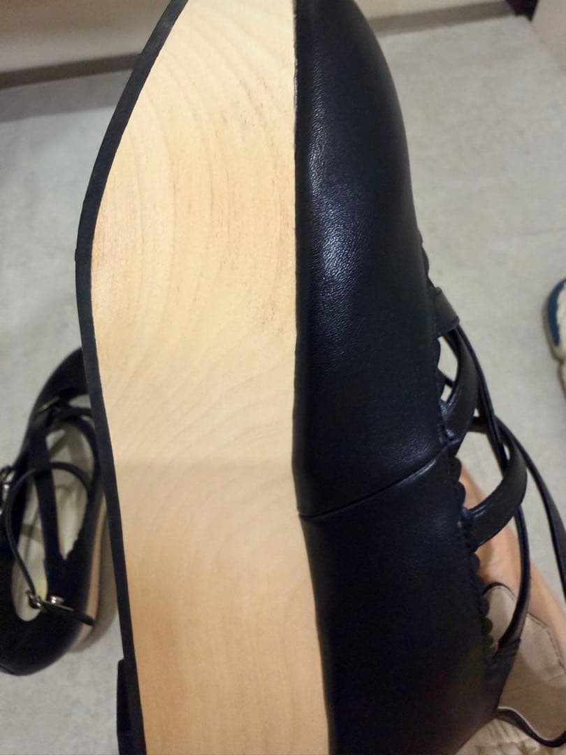 BABYヴィクトワールシューズ黒Mサイズ