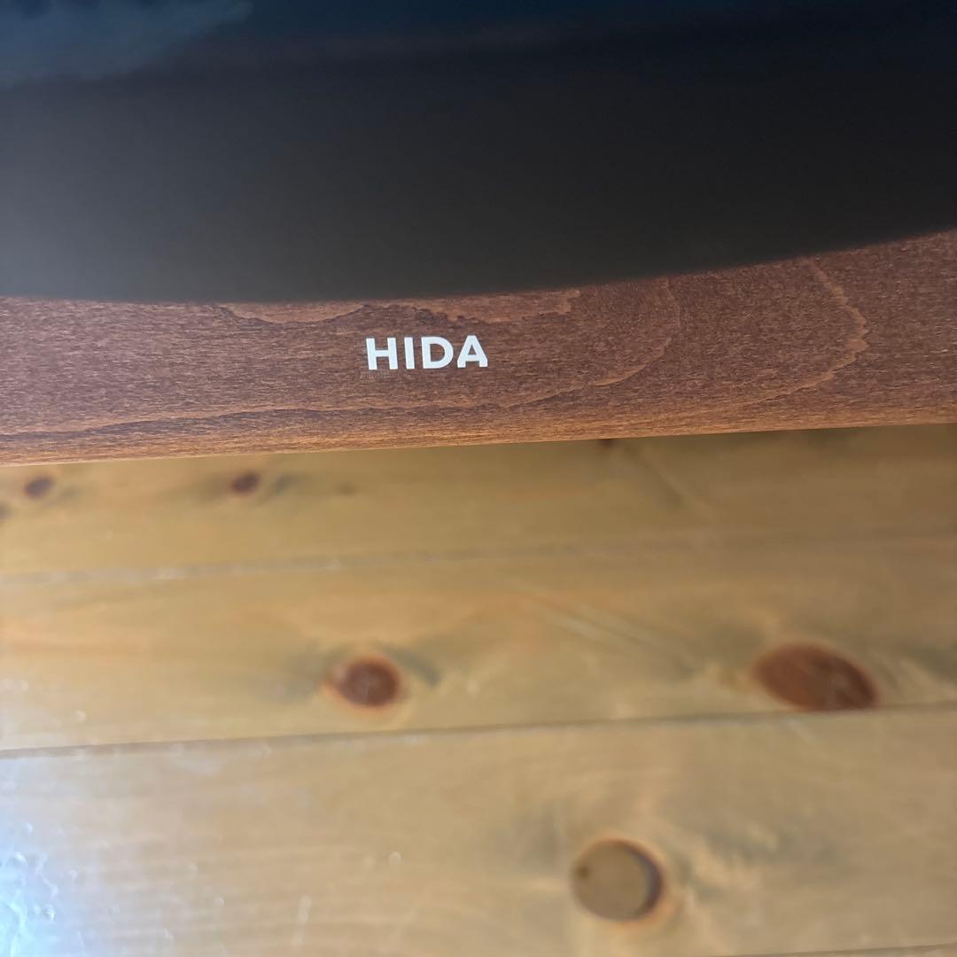 ②飛騨産業　セミアームチェア　ブラック