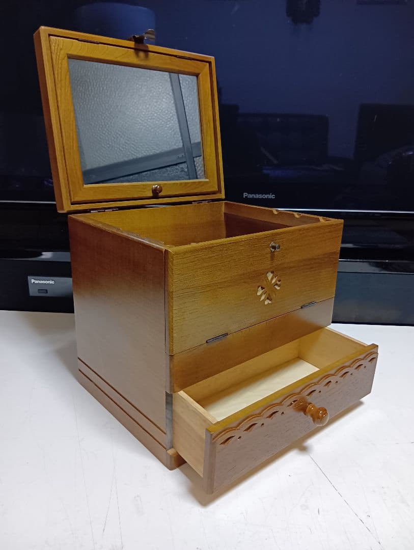 パリの雑貨屋　クラッチ　引き出し　ウッド　メイク　ボックス　美品