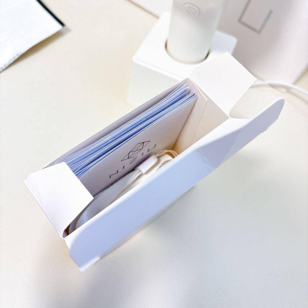 早い者勝ち‼️NiziU 公式ペンライトOFFICIAL LIGHT STICK